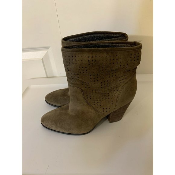 ENZO ANGIOLINI Gregory Brown Suede Leather Ankle Bootie Size 7 1/2 M - Picture 1 of 7